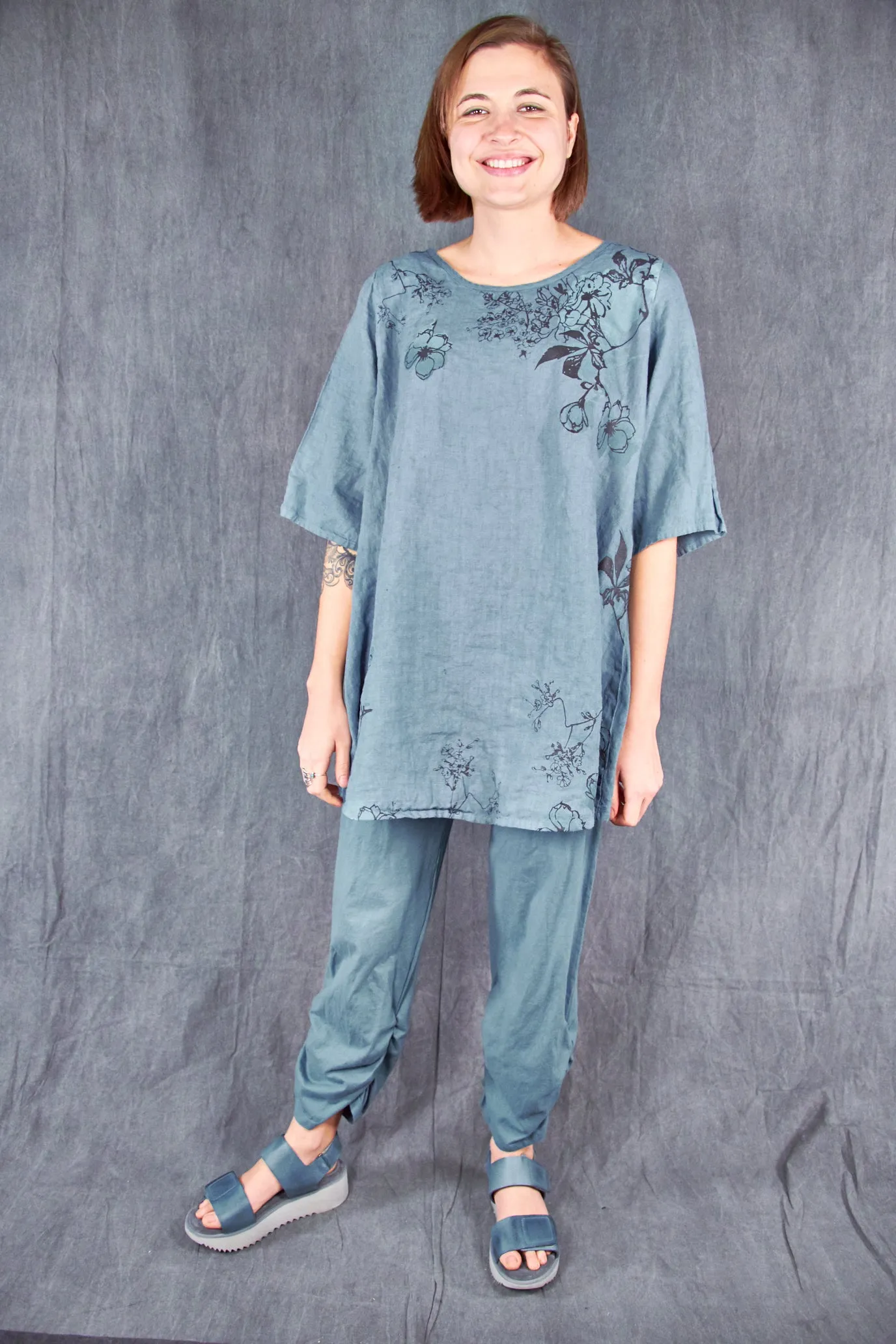 1210 Linen Tee-La Mer-P