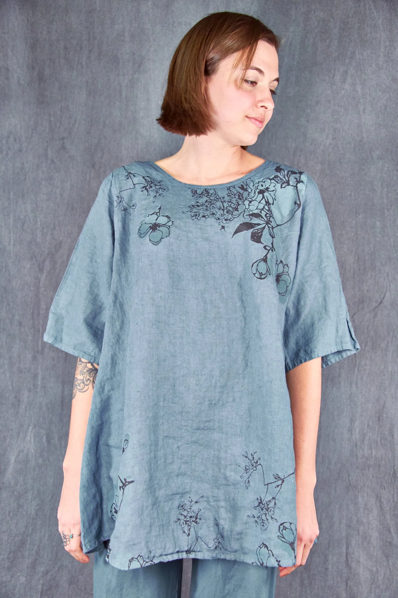 1210 Linen Tee-La Mer-P