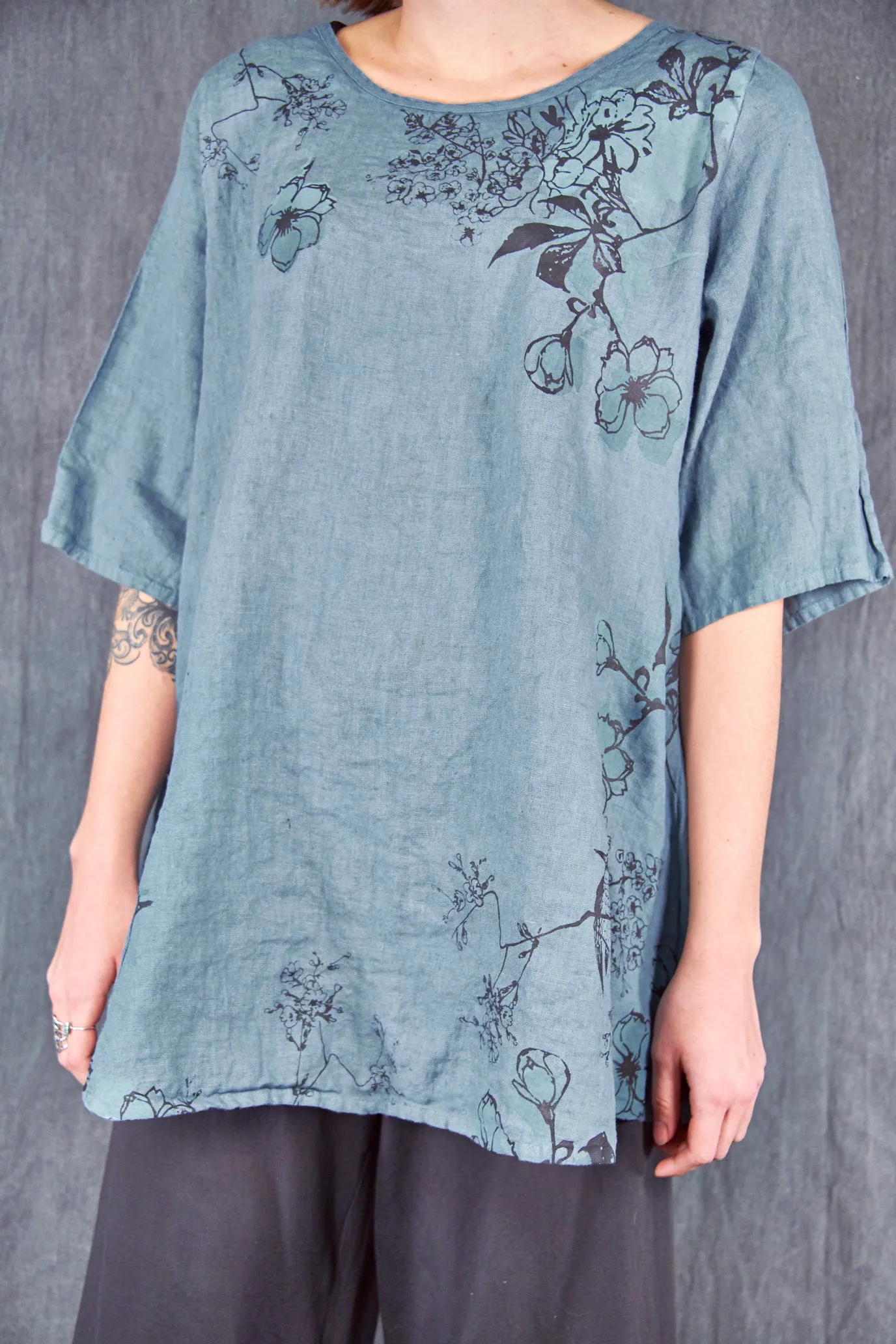 1210 Linen Tee-La Mer-P