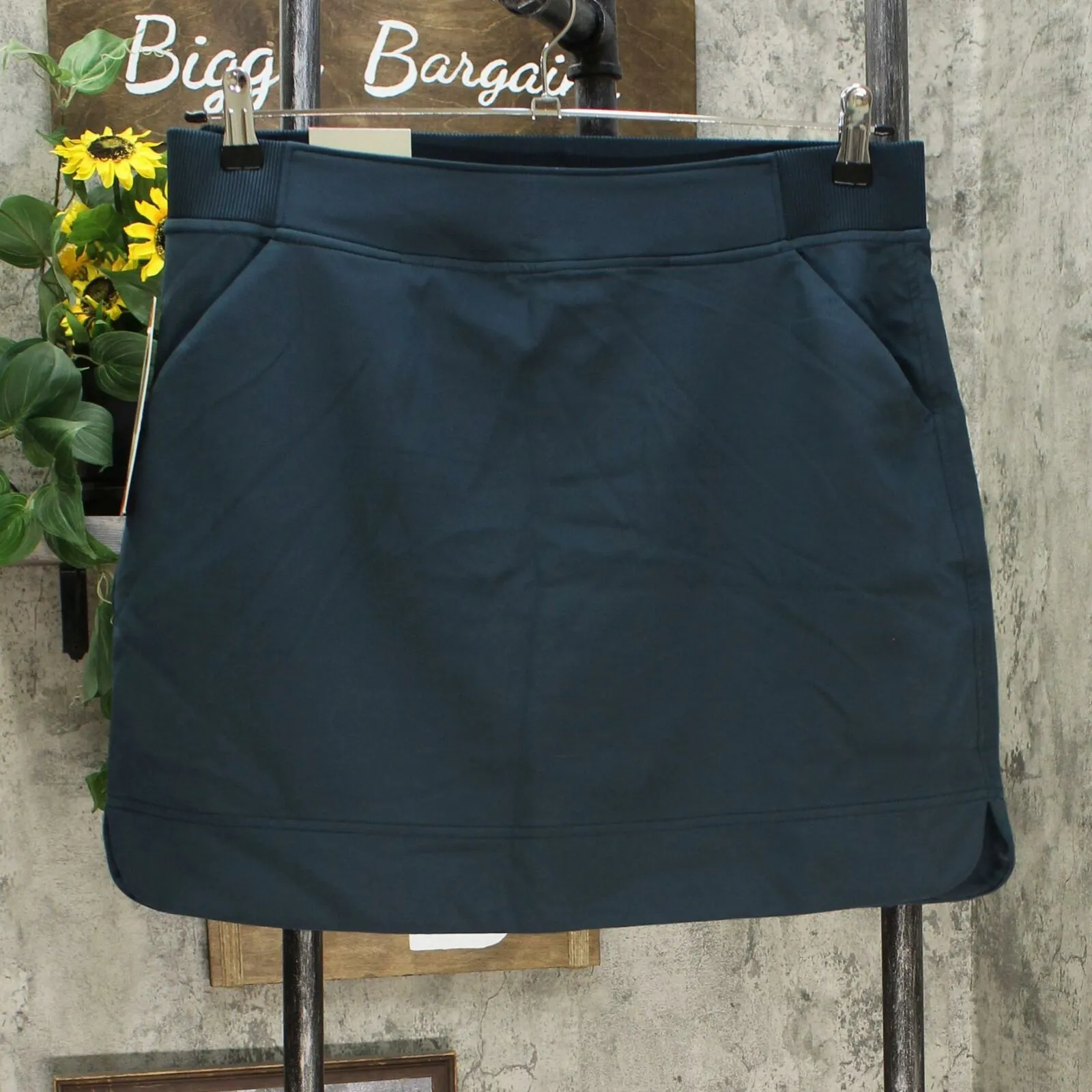 32 Degrees Women's Mini Travel Skort With Pockets