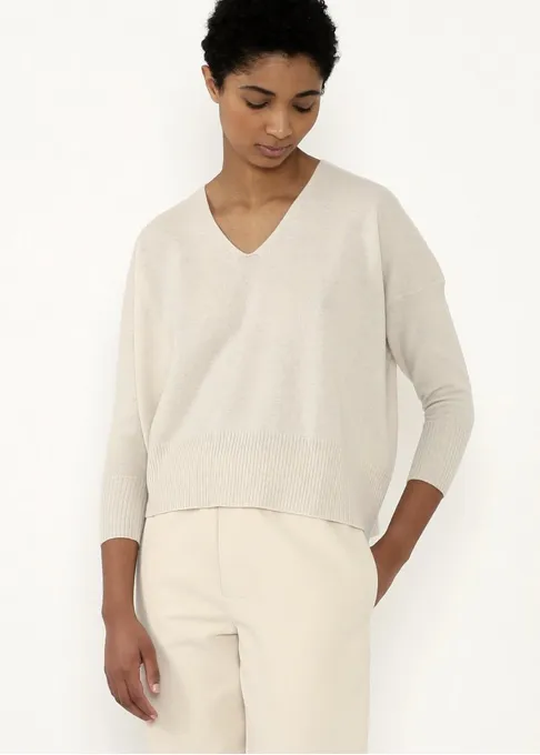 7115 by Szeki Merino V-neck Sweater