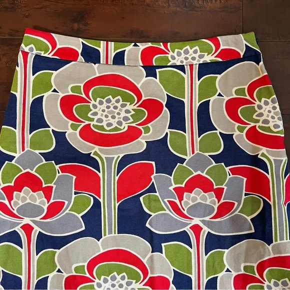 ANTHROPOLOGIE Boden A-Line Lotus Flower Skirt Knee Length Floral Pencil Size 6