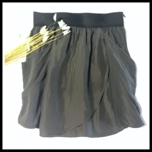 ARITZIA WILFRED Tulip Silk Skirt