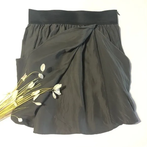 ARITZIA WILFRED Tulip Silk Skirt