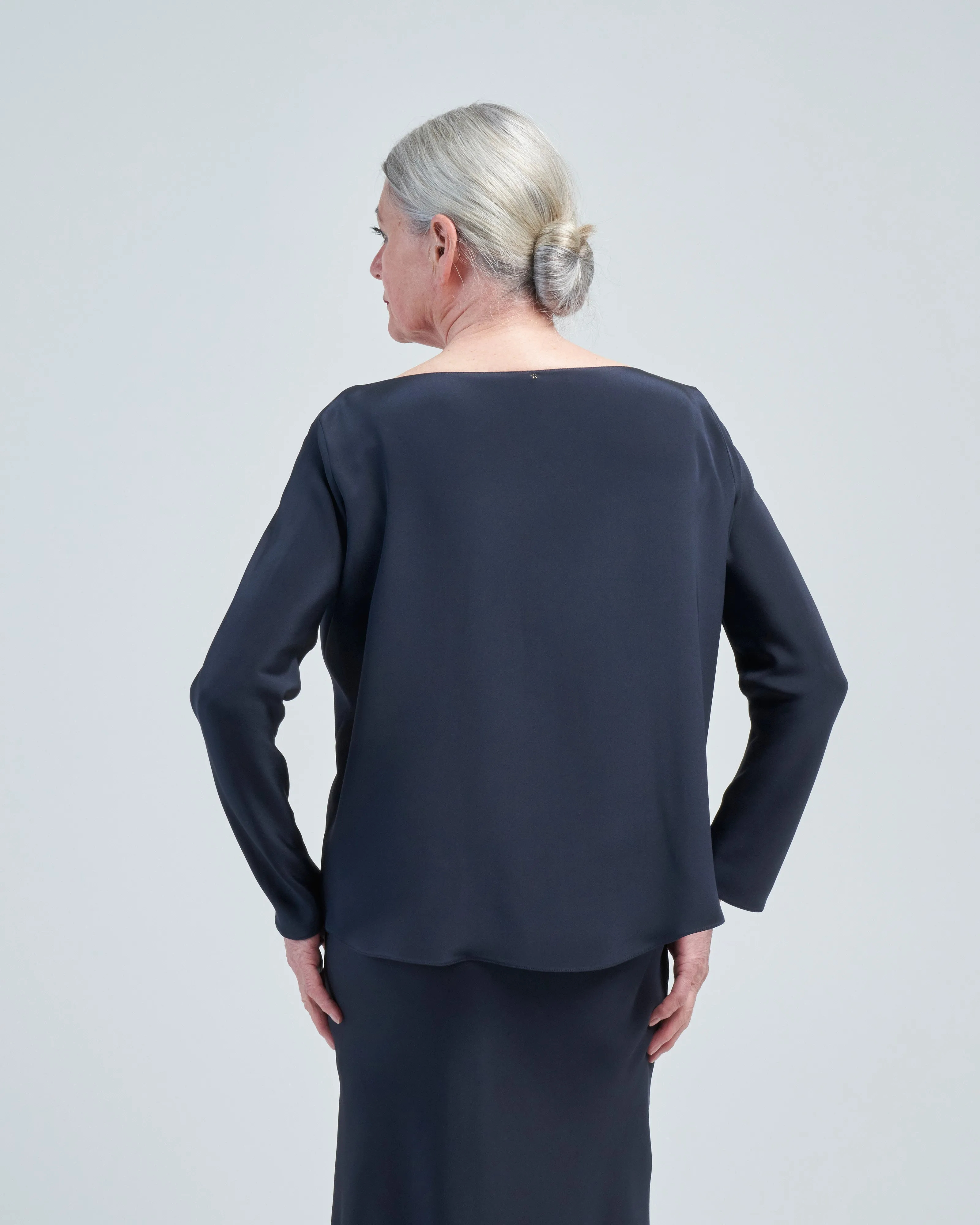 balance top silk