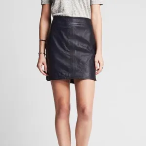 Banana Republic Leather Mini Skirt in Navy Blue Tulip Hem size 0