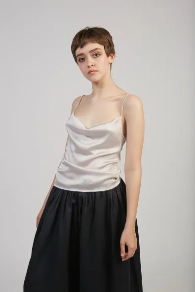 Benve silk stretch top in Silver