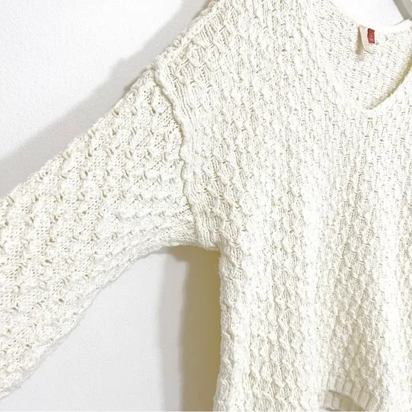 BOGO! Anthropologie Pilcro Christian Cotton Textured V-Neck Sweater Cream Small