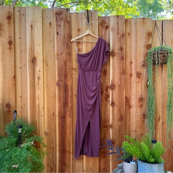 Burgundy Plum One-Shoulder Dolman Modal Maxi Dress 🌿
