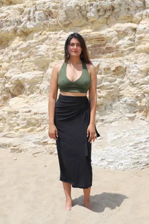 Calliope Falda-Pareo in Media Noche