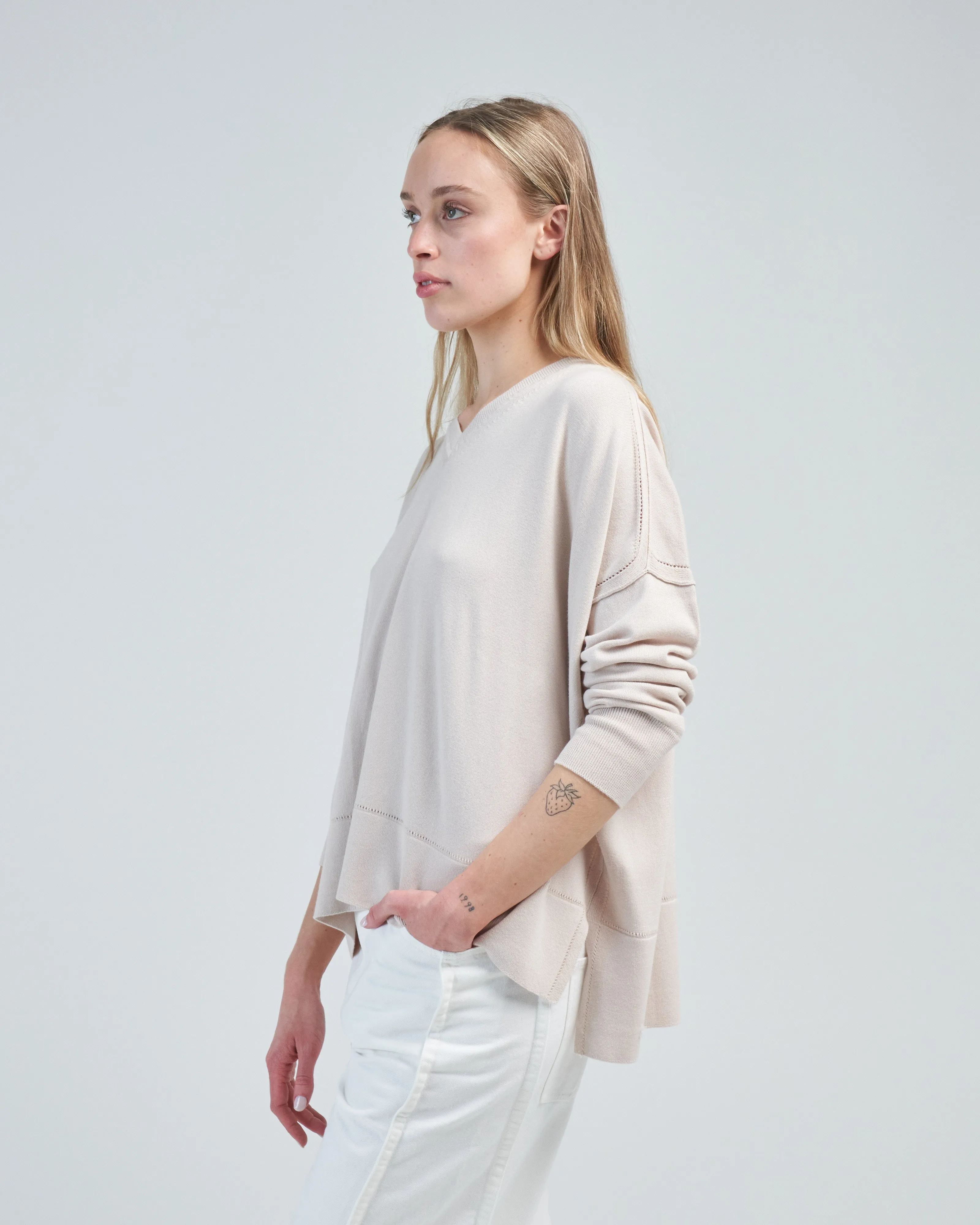 cotton pointelle v-neck