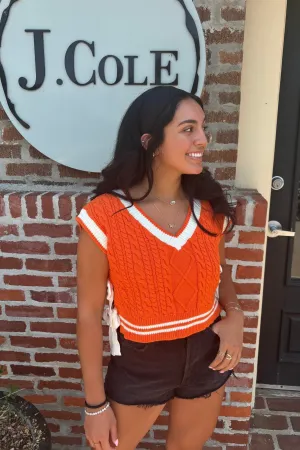 Day   Moon: V Neck Sweater Vest in Sunkist