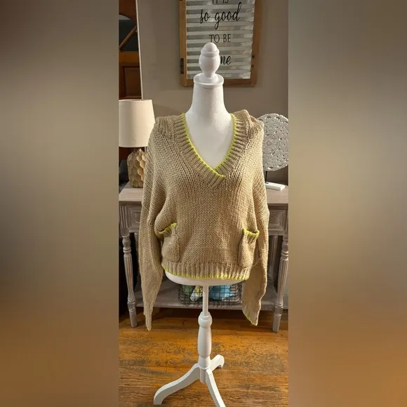 Dee Elly Hooded Sweater