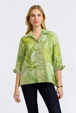 Foxcroft Agnes Linen Giraffe Shirt in Leaf Green