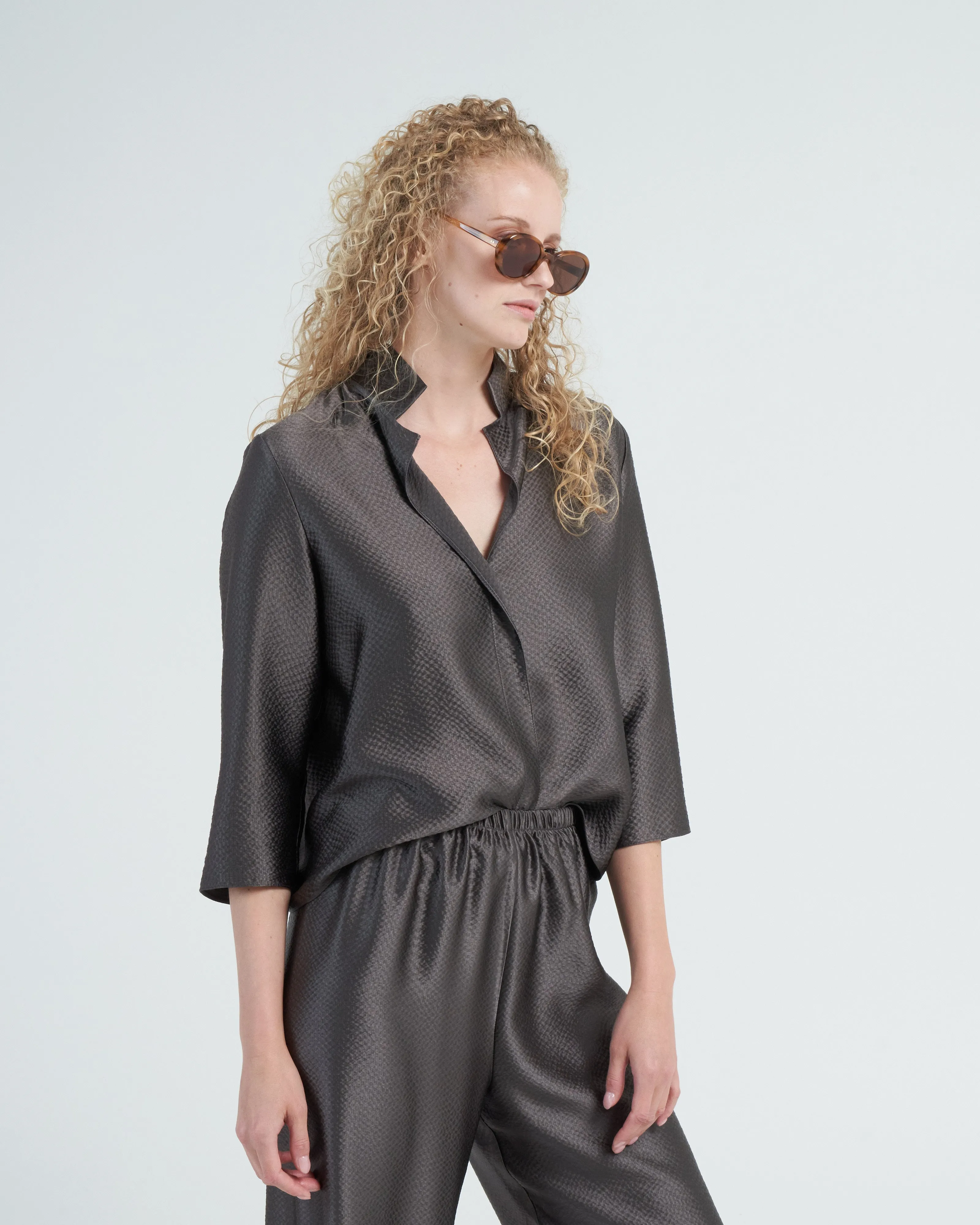 frolic top - charcoal