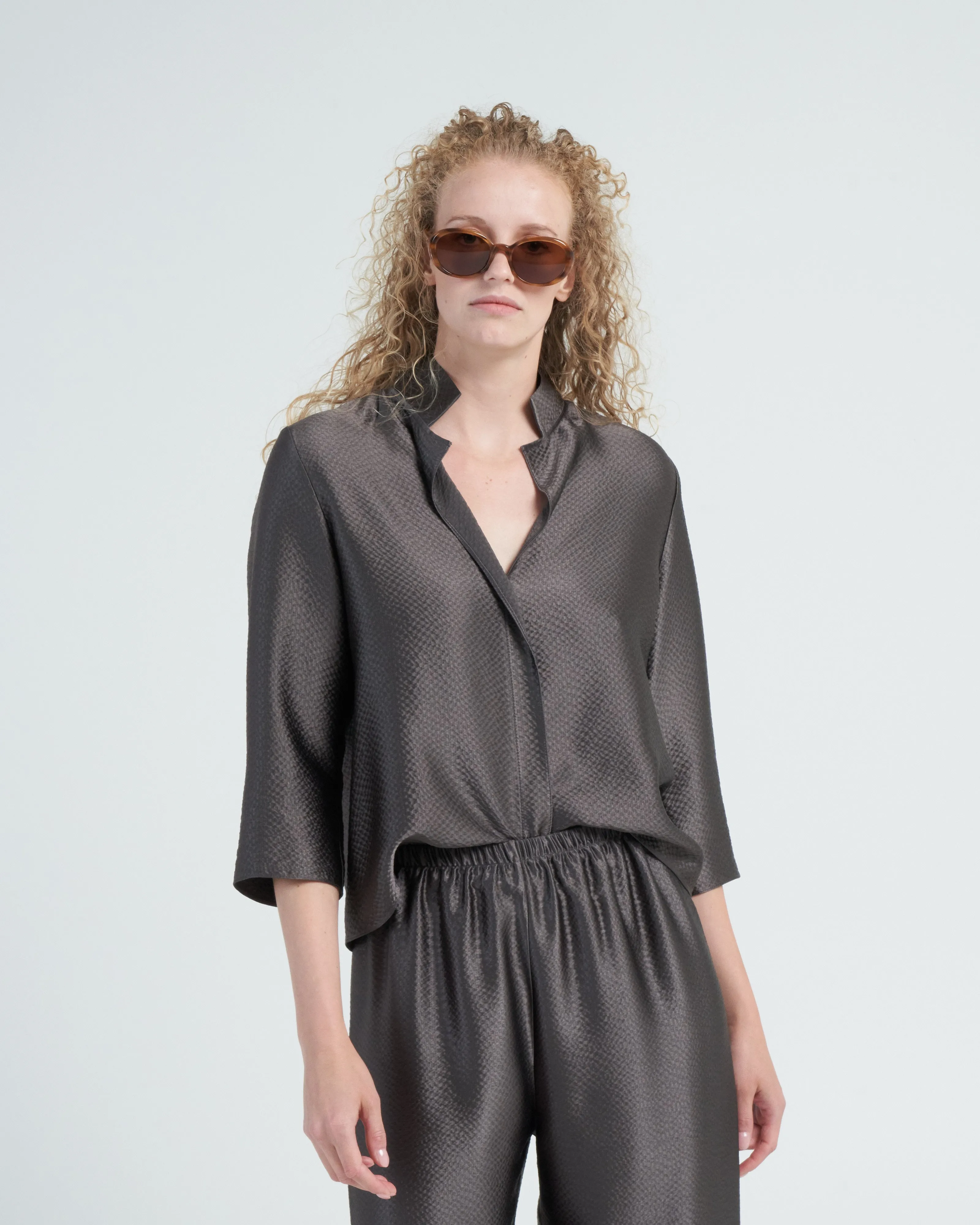 frolic top - charcoal