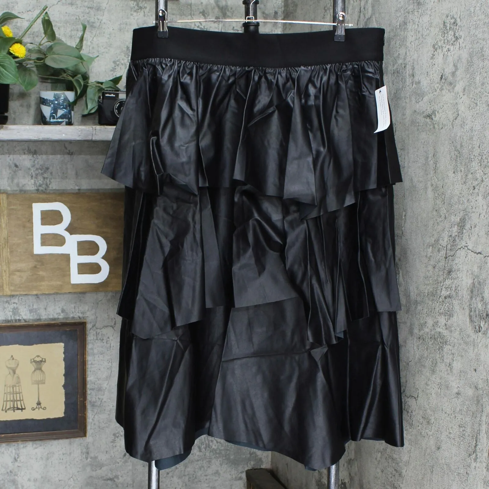 G BY GIULIANA Womens Plus Size Black Label Faux Leather Ruffle Skirt