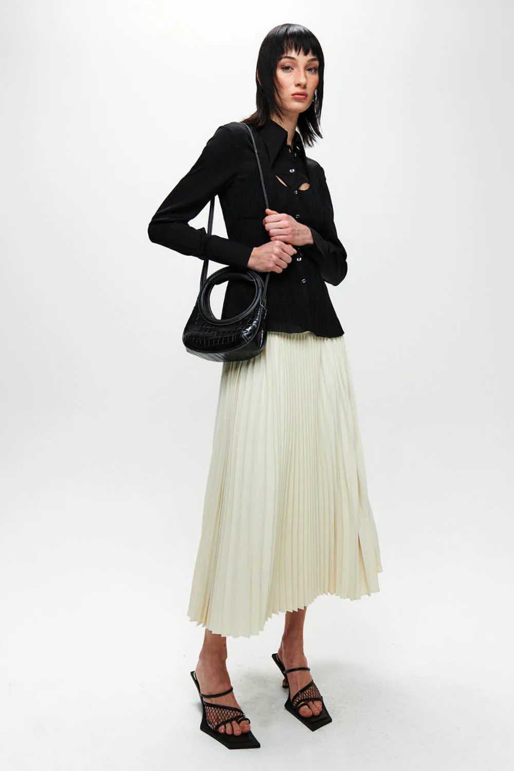 HAN WEN STUDIO Silk Mixed Pleated Shirt in Black