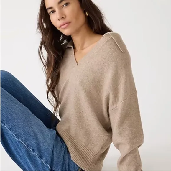J.CREW super soft V-neck collared beige sweater