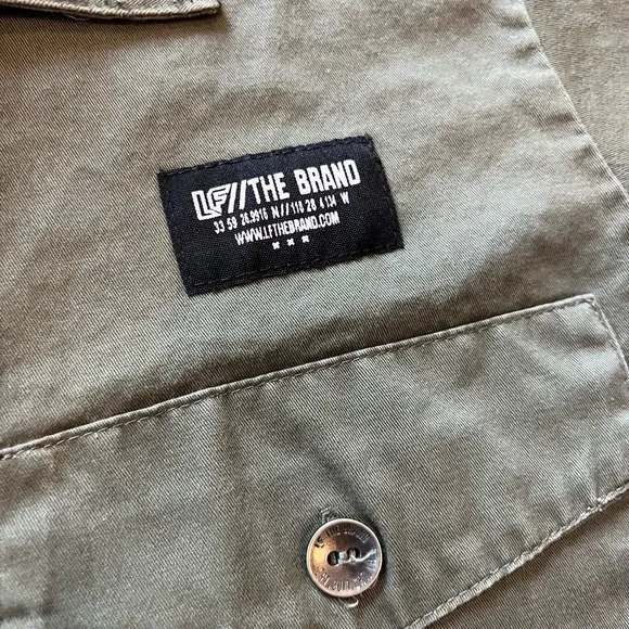 LF The Brand Olive Green Jacket Button Front Frayed Hem Cropped Utility Sz Small