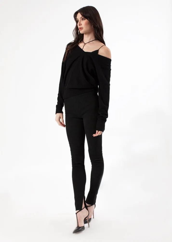 LIA V-NECK SWEATER