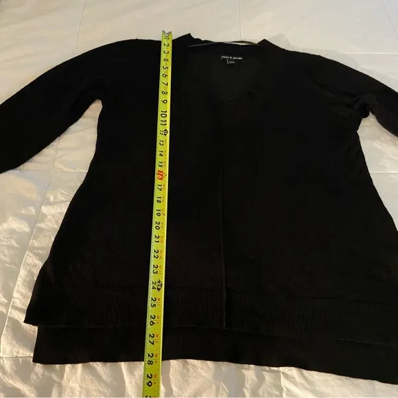 Light Weight V Neck Sweater