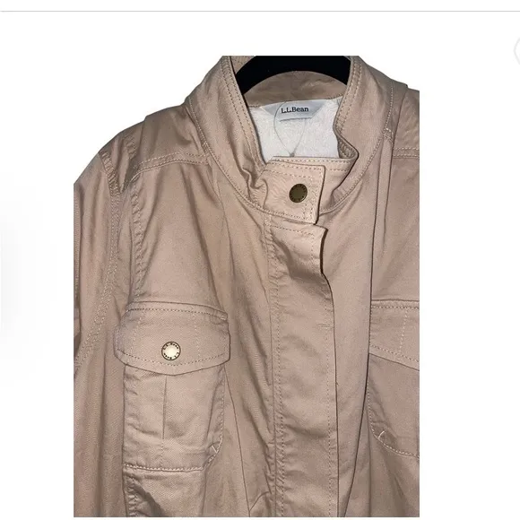 LL Bean utility jacket with inside faux fur lining in size 3XL