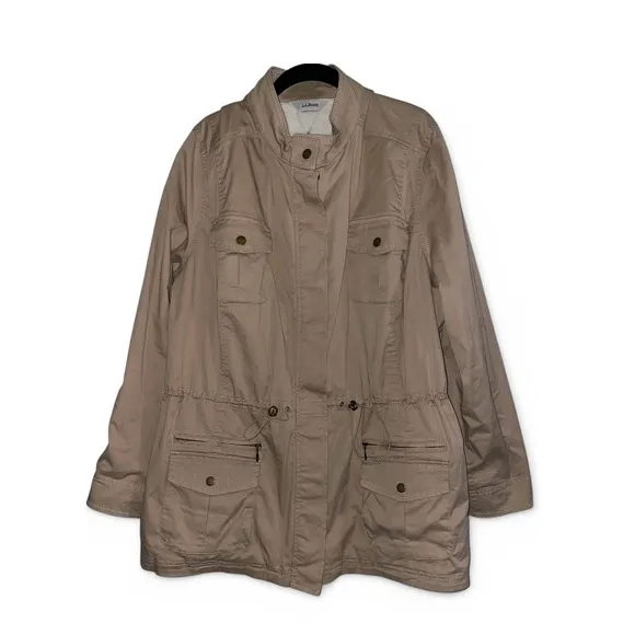 LL Bean utility jacket with inside faux fur lining in size 3XL