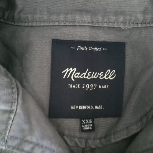 Madewell fleet utility jacket in a blue / gray color. Size XXS.