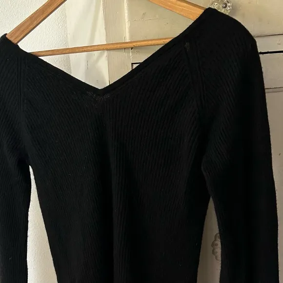 Madewell | Women’s black Linwood Pullover Sweater v-neck front/back alpaca blend