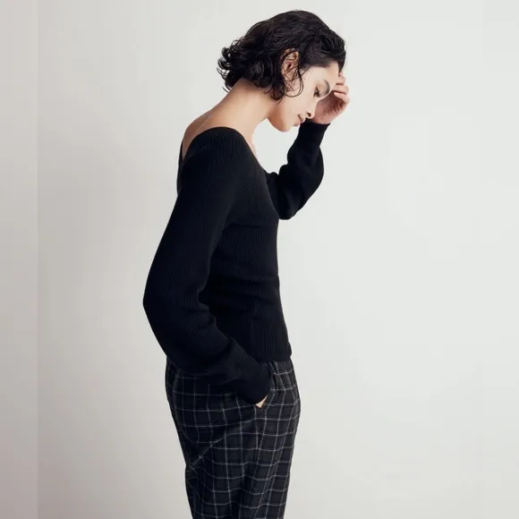 Madewell | Women’s black Linwood Pullover Sweater v-neck front/back alpaca blend