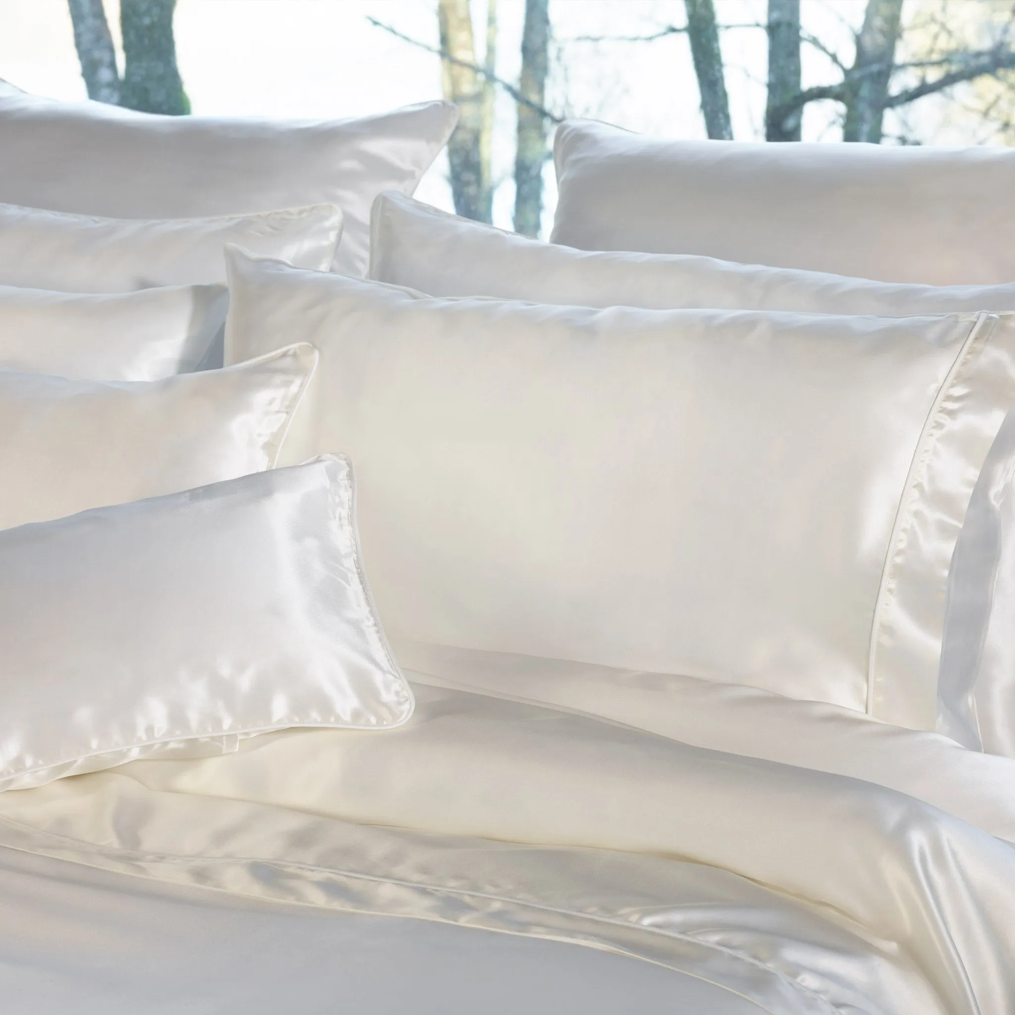 maria pillowcase pair
