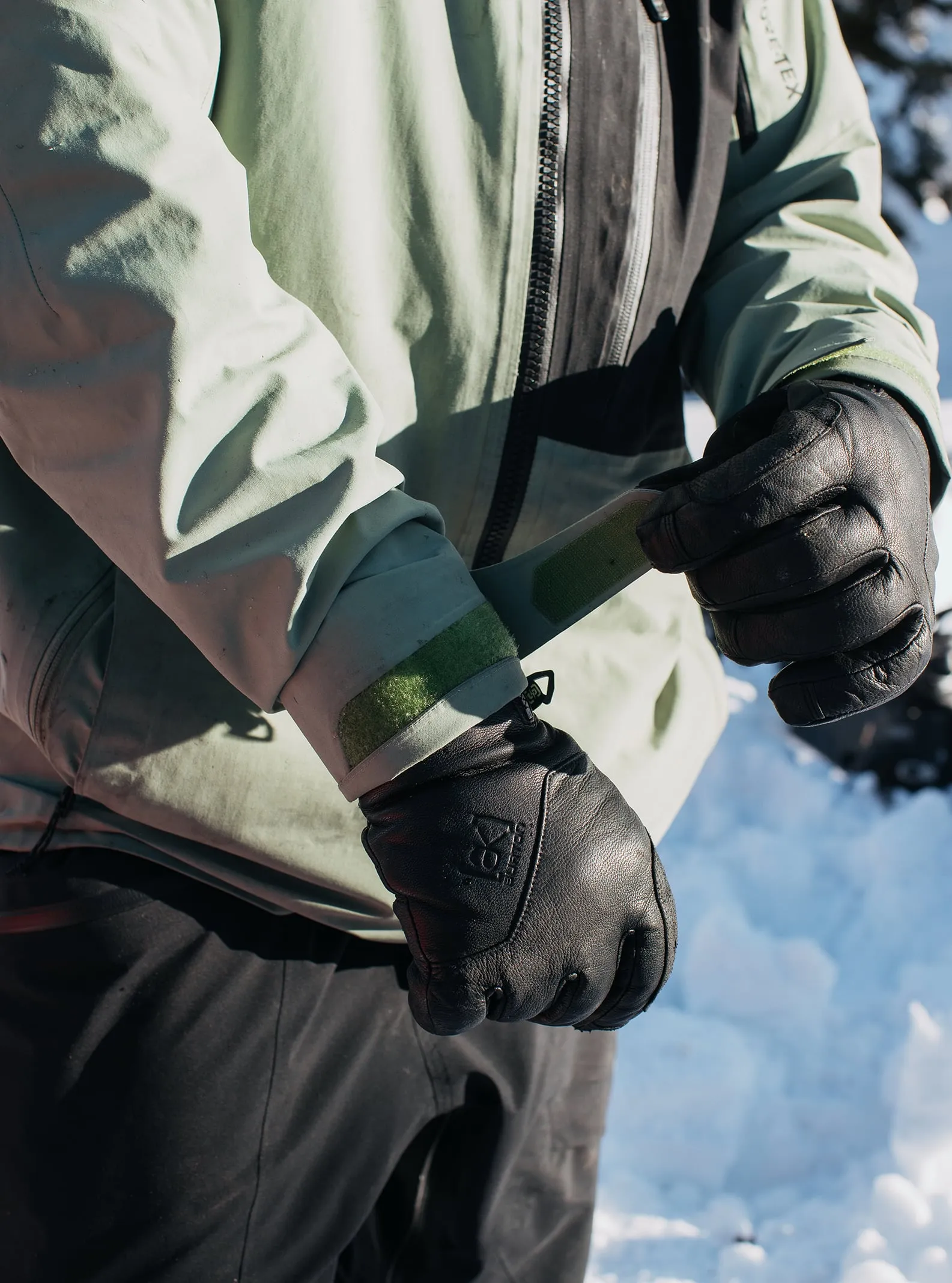 Men's [ak] Cyclic GORE-TEX 2L Jacket