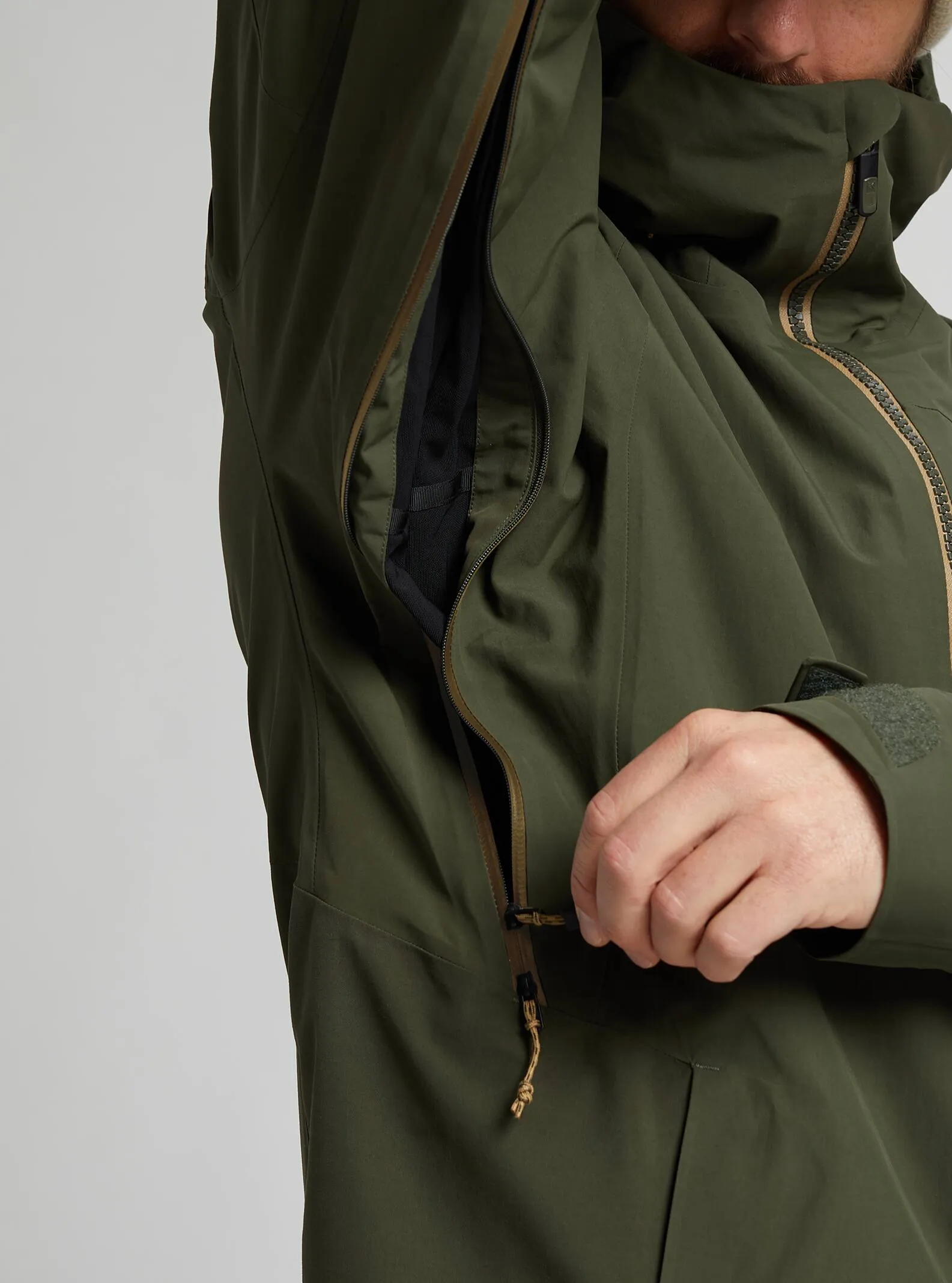 Men's [ak] Cyclic GORE-TEX 2L Jacket