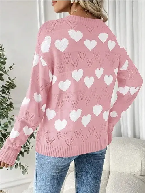 MIS124 - VNECK HEART SWEATER -