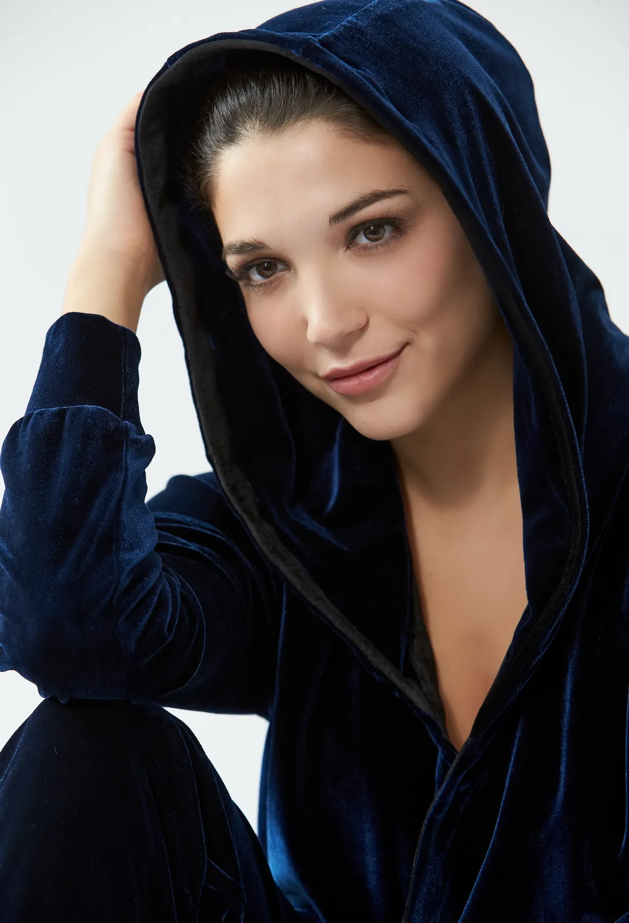 MOLLY WRAP HOODIE