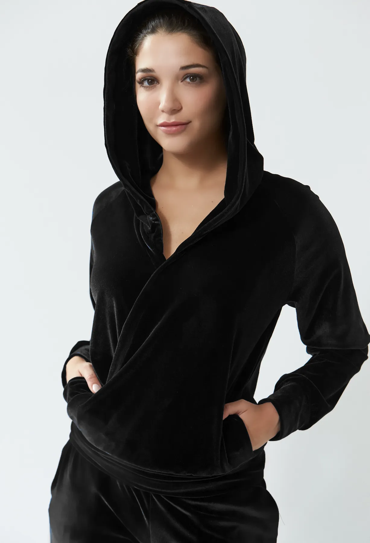 MOLLY WRAP HOODIE