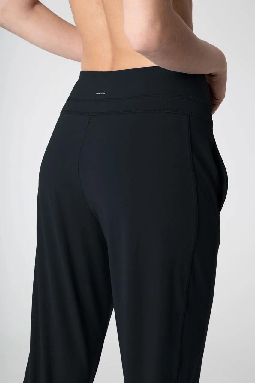 Mondetta Women's Active Jogger - Black