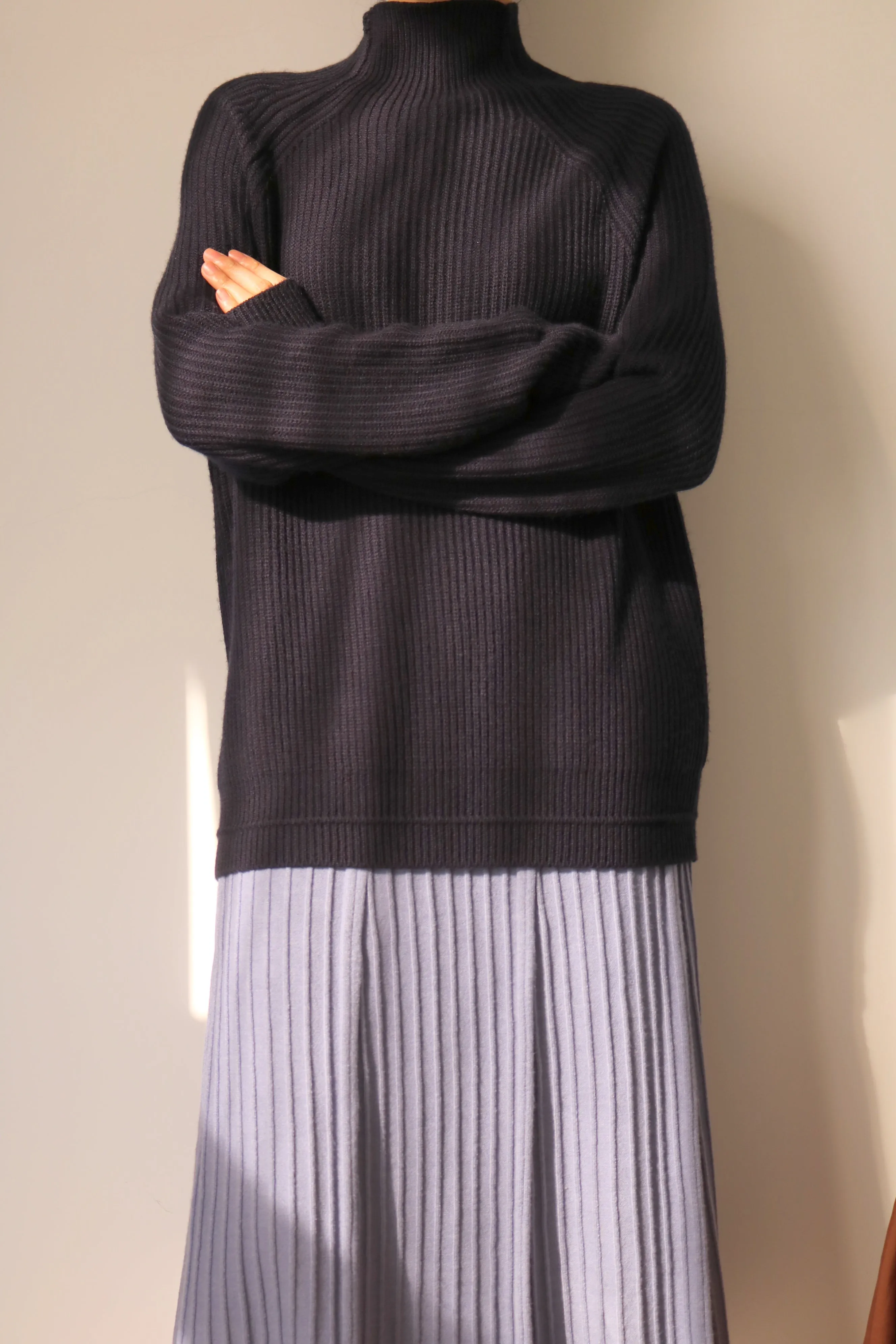 Muse Sweater (cashmere wool blend, more colours available)-sold out