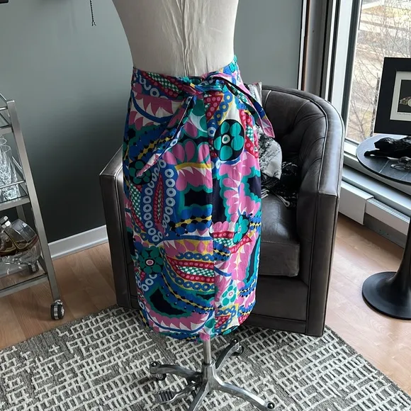 New J.Crew Tie-back Tulip Skirt in Kaleidoscope Floral Print Size 4