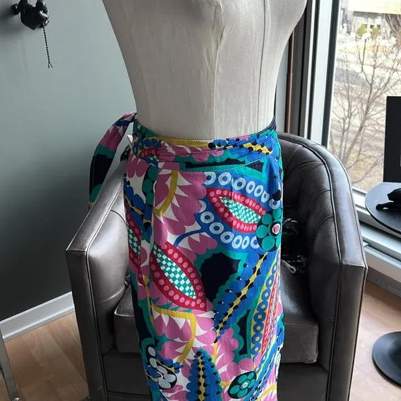 New J.Crew Tie-back Tulip Skirt in Kaleidoscope Floral Print Size 4