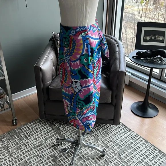 New J.Crew Tie-back Tulip Skirt in Kaleidoscope Floral Print Size 4