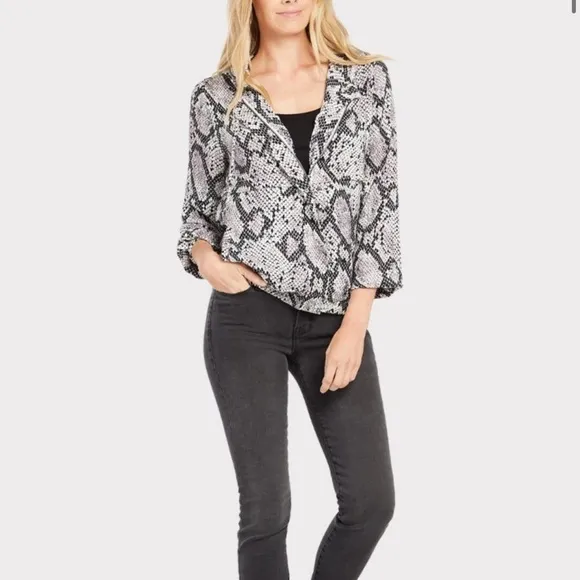 NWT chaser snake print utility bomber jacket