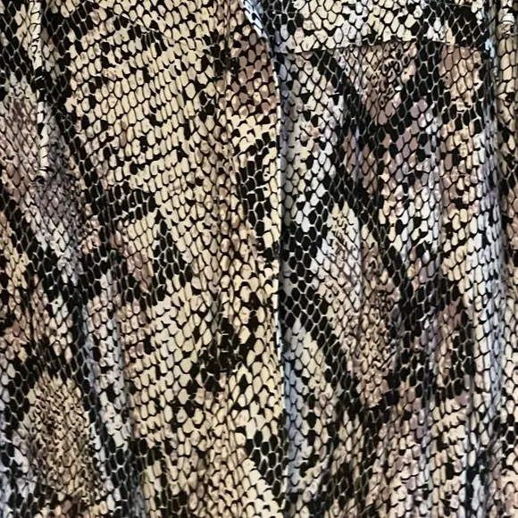 NWT chaser snake print utility bomber jacket