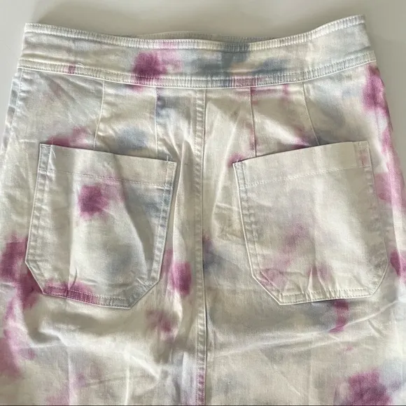 NWT Kimmie Tie-Dye Tulip Knee Length Skirt