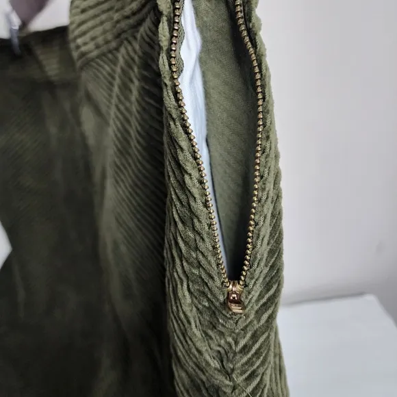 NWT Talbots Women's Olive Green Cotton Corduroy Work Short Preppy Skirt Size 12