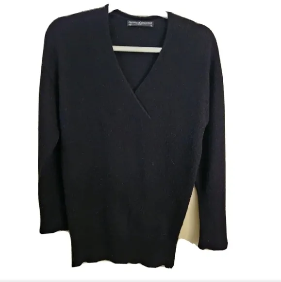 Peruvian Connection Black Royal Alpaca V Neck Sweater Size XS