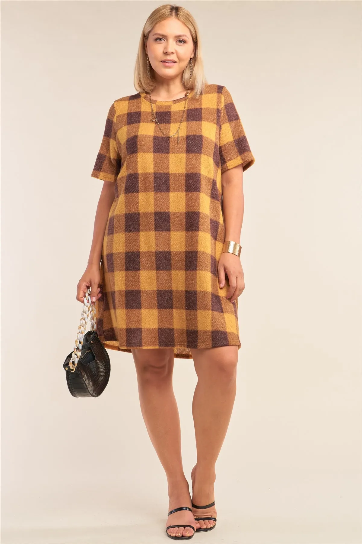 Plus Size Checkered Round Neck Short Sleeve Sweater Mini Dress