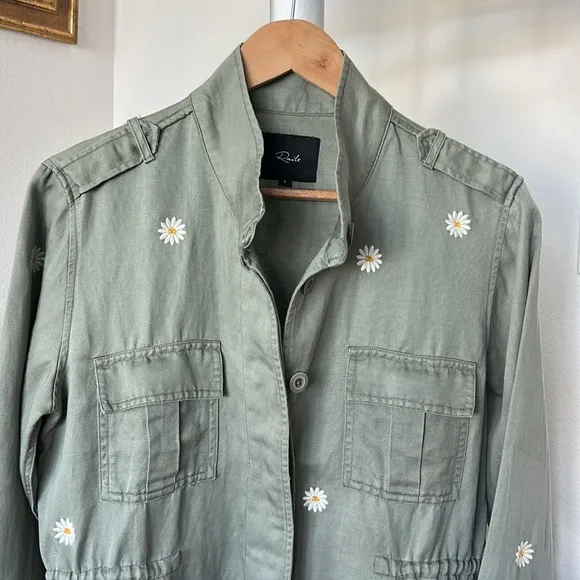 Rails Sahara Daisy Embroidered Linen and Tencel Utility Green Jacket Sz S