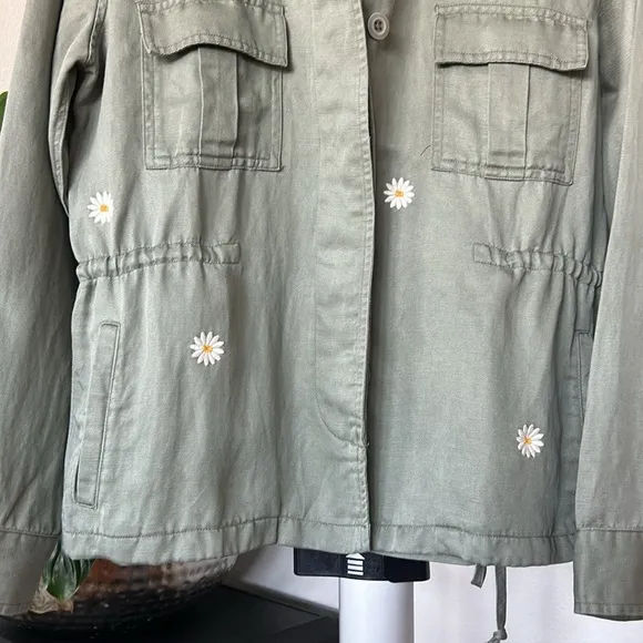 Rails Sahara Daisy Embroidered Linen and Tencel Utility Green Jacket Sz S